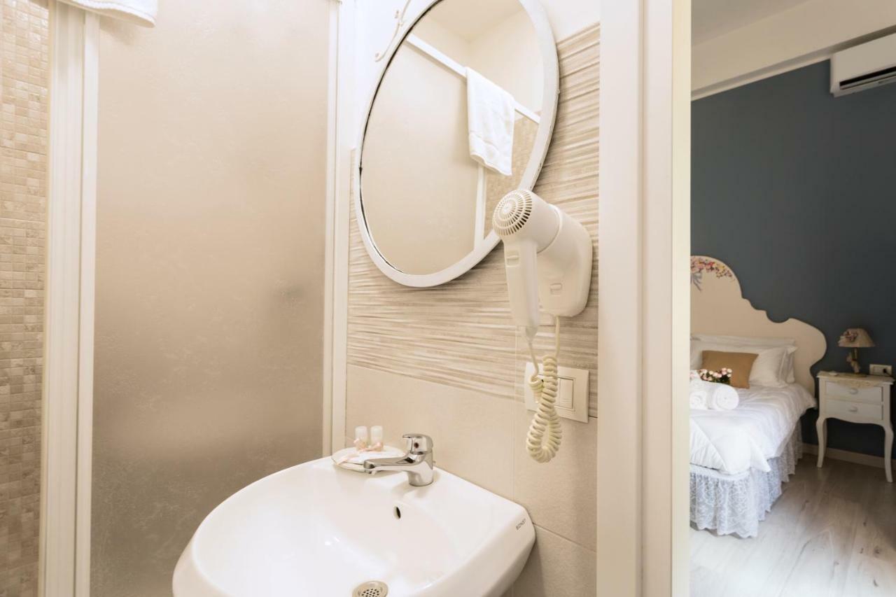 La Maison Romantique Bed & Breakfast Napoli