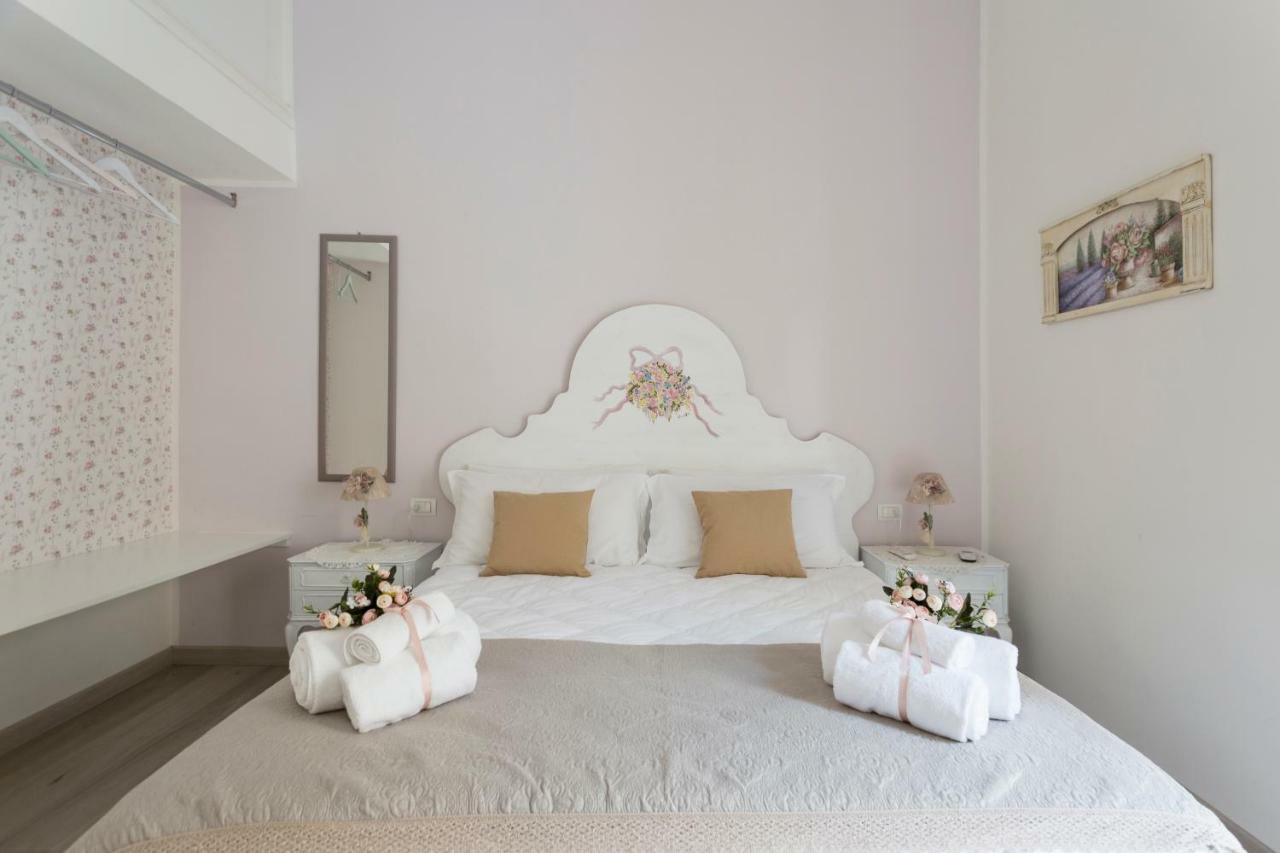 La Maison Romantique Bed & Breakfast Napoli